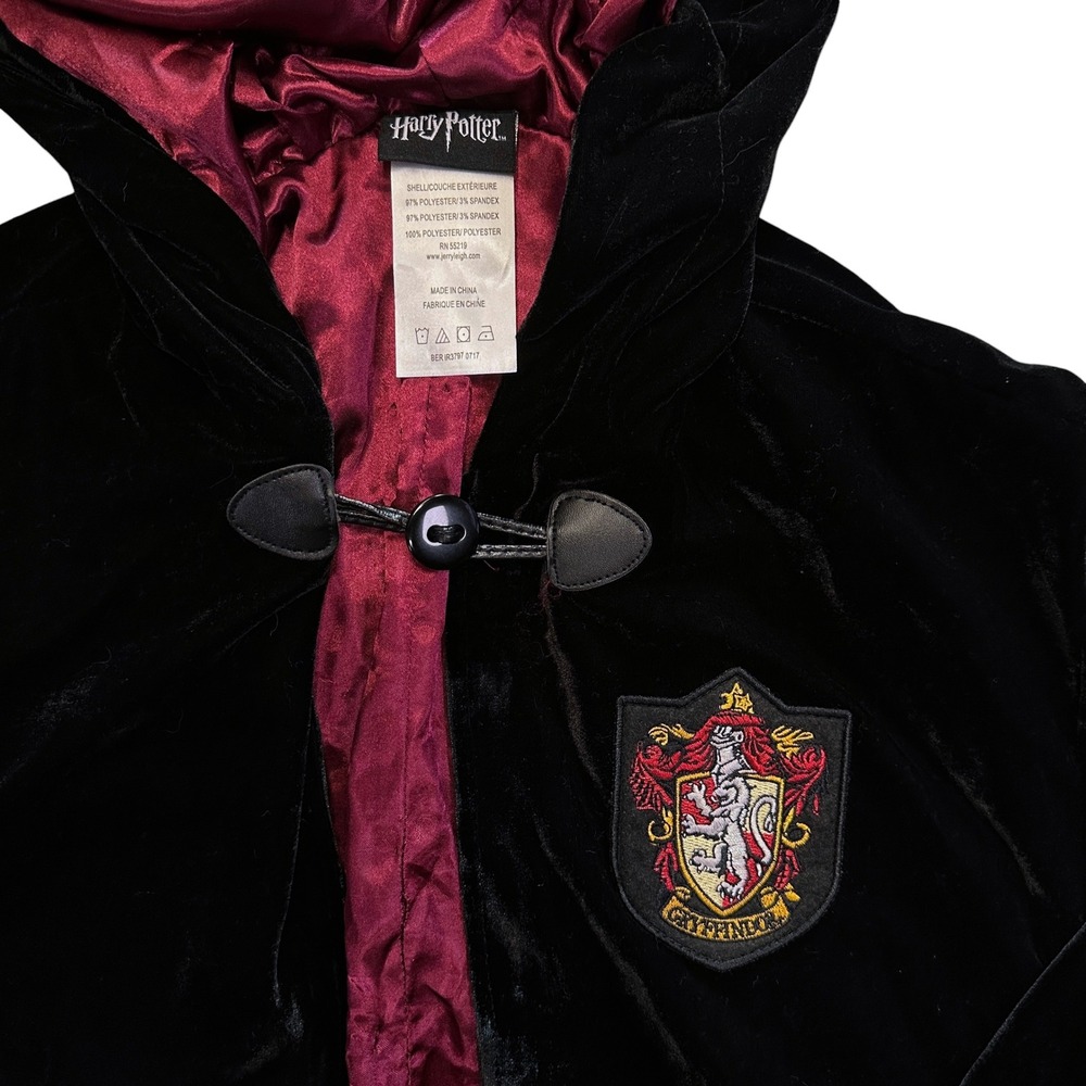 ๐ Harry Potter Unisex Gryffindor Heavyweight Blk Velvet Robe Cosplay Halloween - Picture 3 of 16
